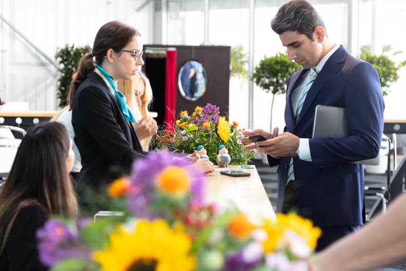 Hostessen Hausmesse Kaltenbach Referenzbild